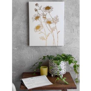 Francescas Daisies in Gold Canvas Print Wall Decor